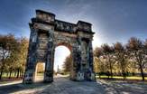 Arch Glasgow Scotland Tours