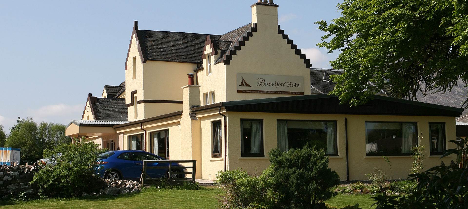 Broadford Hotel